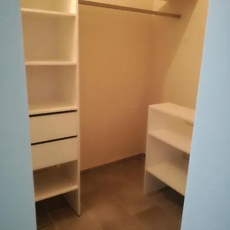 Downtown House Apartman